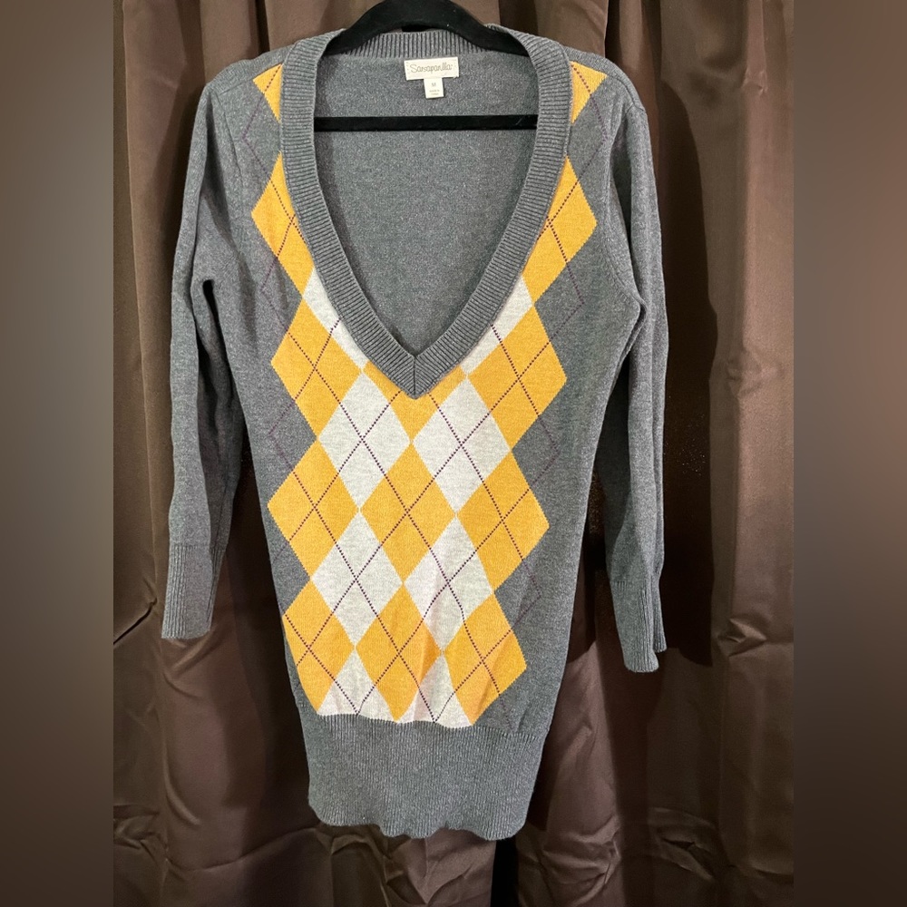 Sarsaparilla,Size Medium, Grey, Yellow, grey and a small purple strip, pre-loved